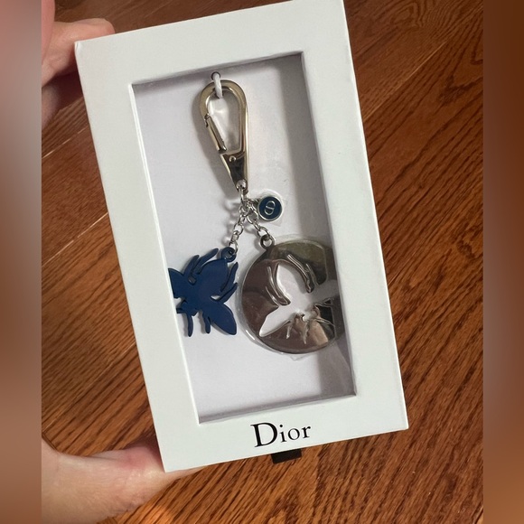 Christian Dior Rubber Bee Keychain - NWOT - Picture 1 of 6